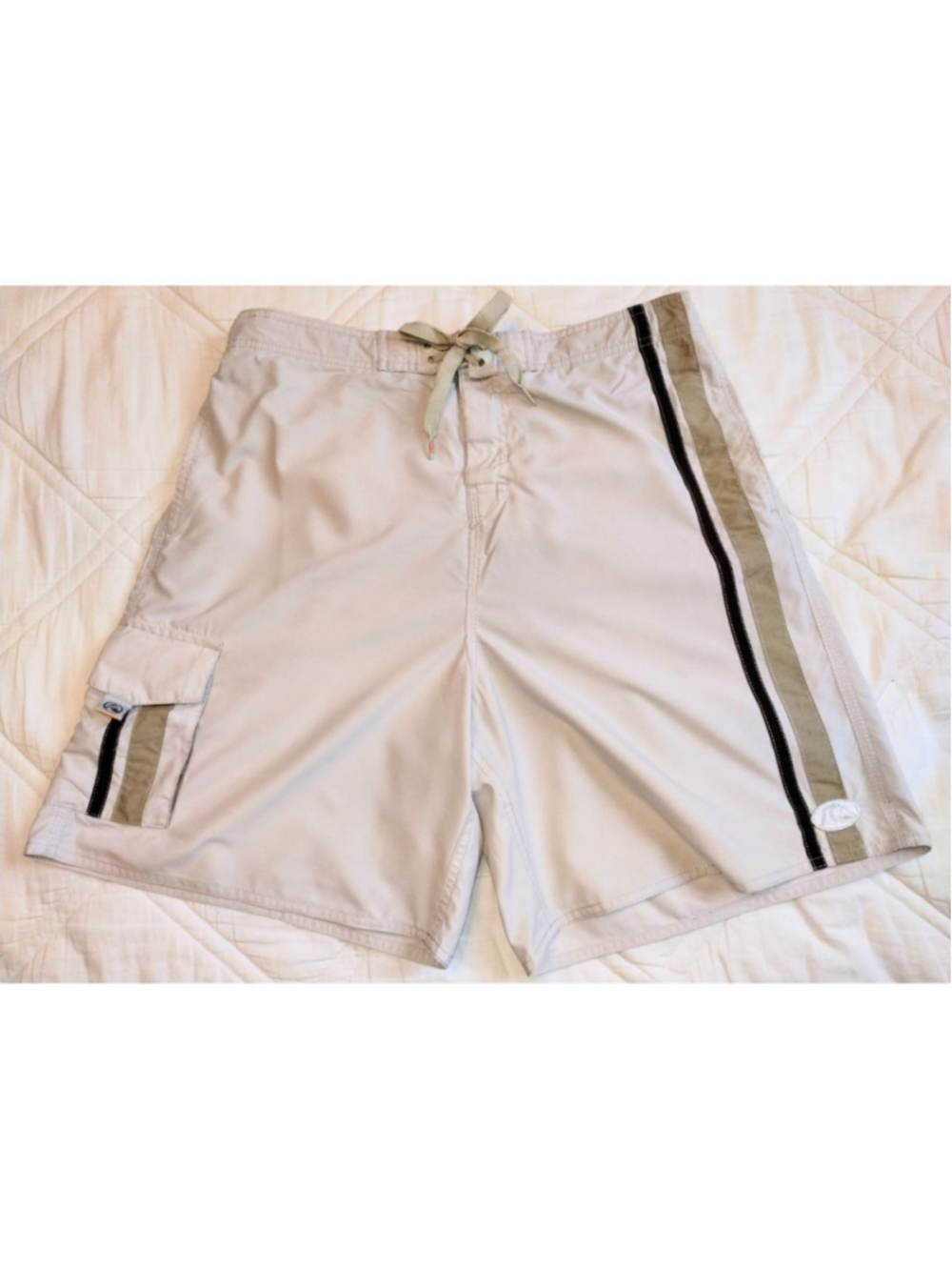 Men's Quiksilver Board Shorts Beige with Brown Stripes (XL)